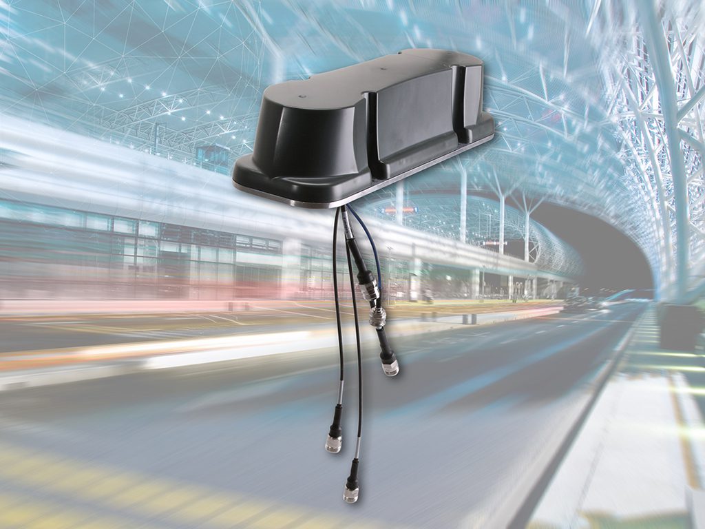 Roof antenna offers train connectivity